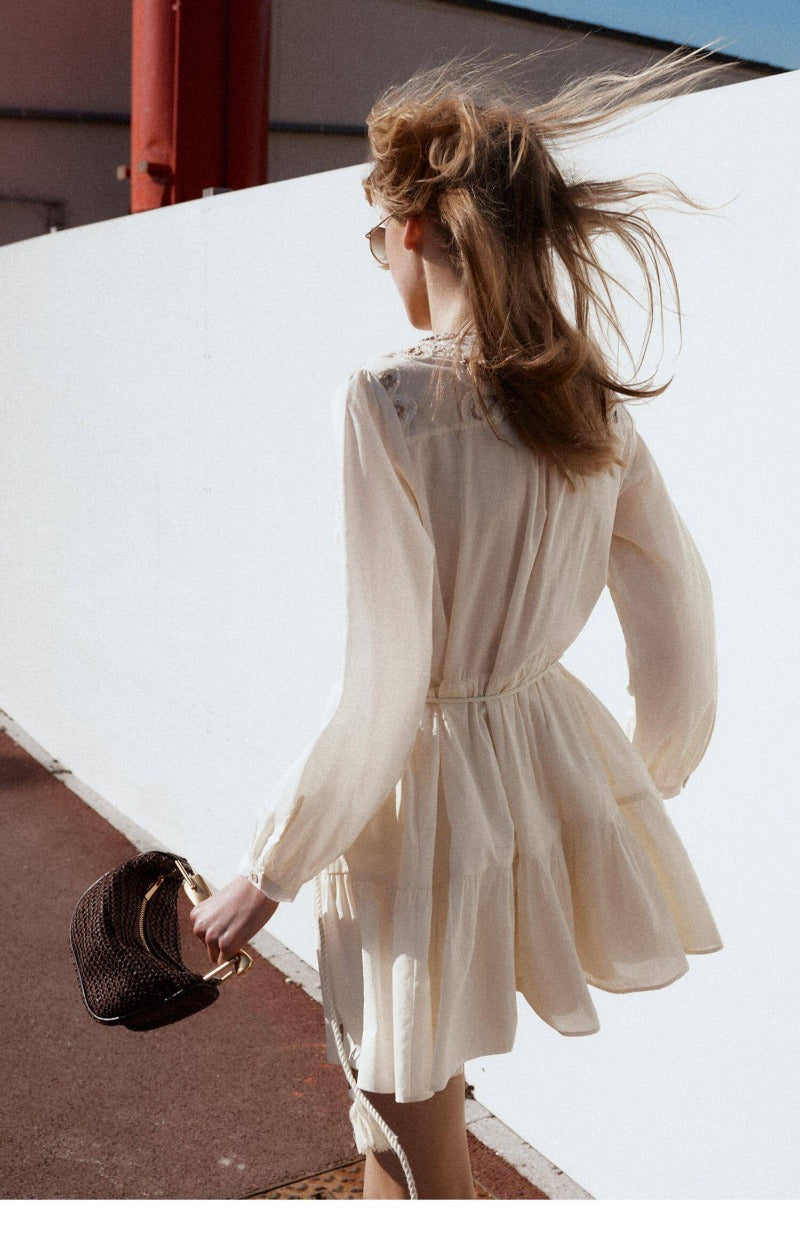 What to Wear to a Dinner Party: Easy Outfit Ideas That Feel Polished
