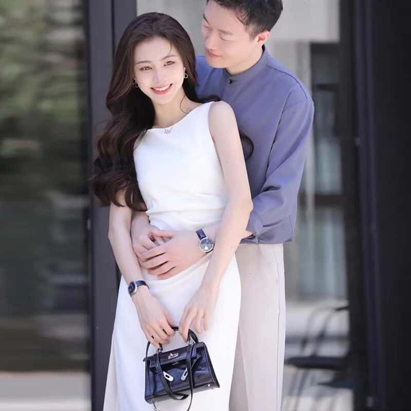 Black/White Sleeveless Boat Neck Slim Fit Mini Dress