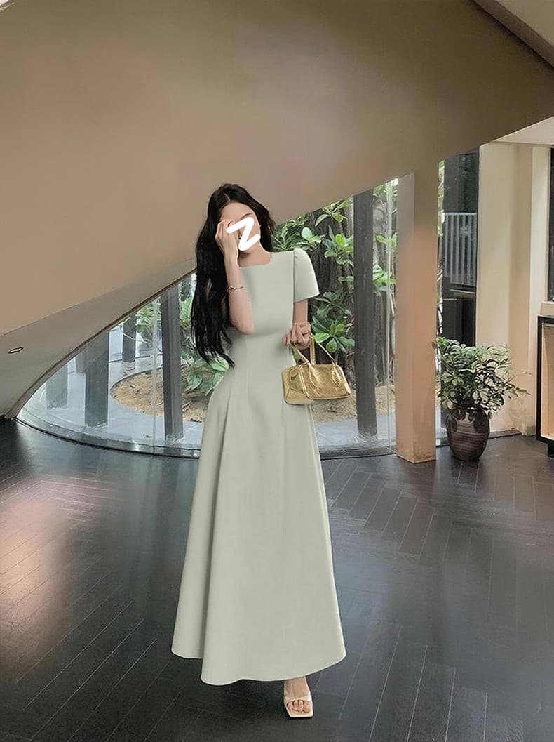 Round Neck Short Sleeve High Waist A-Line Maxi Dress