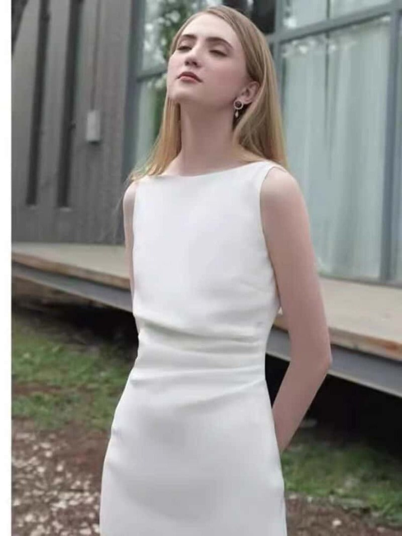 Black/White Sleeveless Boat Neck Slim Fit Mini Dress