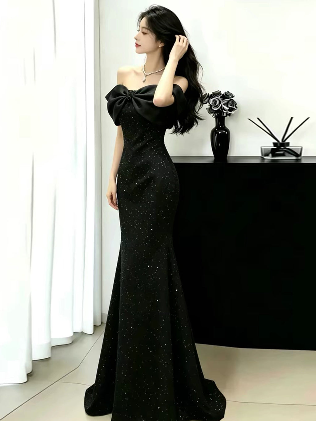 Off-Shoulder Bow Sequin Mermaid Evening Dress