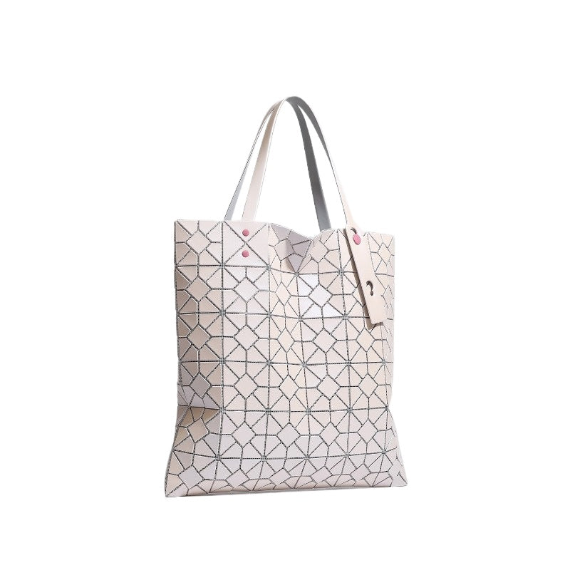 Geometric Pattern Structured Tote Bag for Daily Commuting