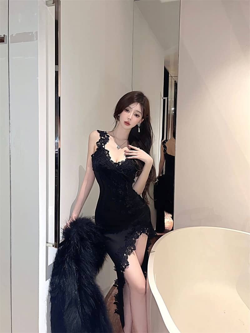 Sultry Lace Applique Cutout High-Slit Maxi Dress