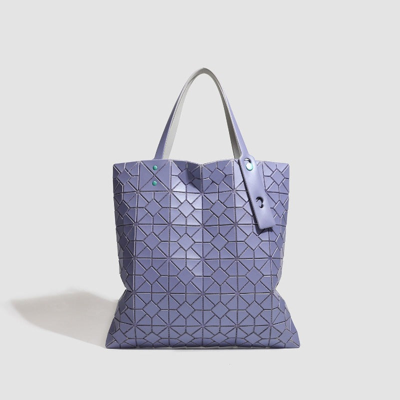 Geometric Pattern Structured Tote Bag for Daily Commuting