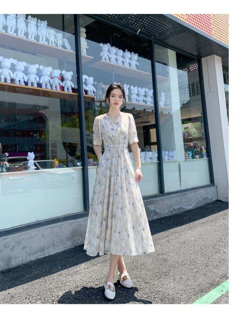 Soft Floral V-Neck Puff Sleeve A-Line Maxi Dress