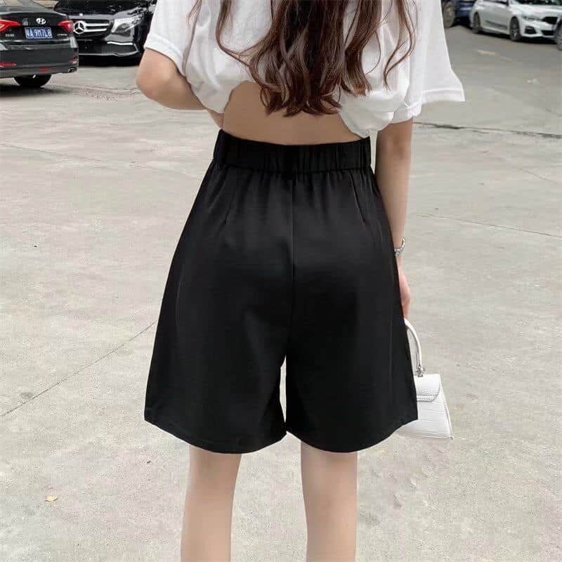 Black High - Waisted Pleated Wide Leg Shorts - EveningVerse - 4