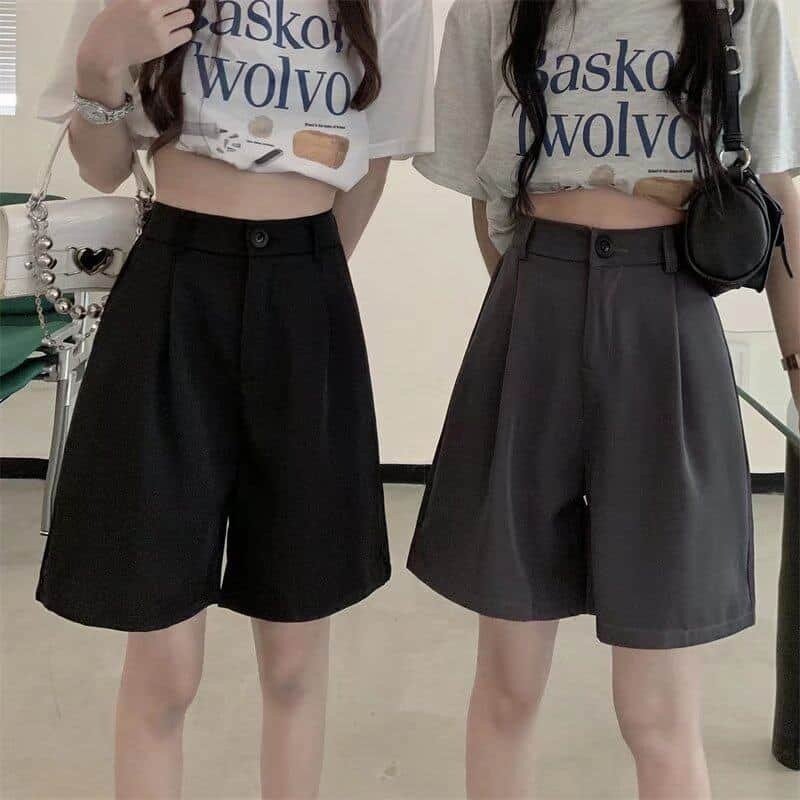 Black High - Waisted Pleated Wide Leg Shorts - EveningVerse - 1 Main image