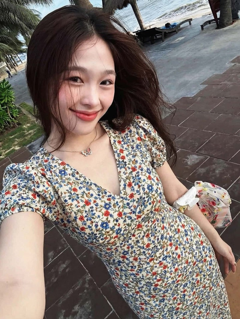 Ivory Floral V Neck Puff Sleeve Cotton Dress