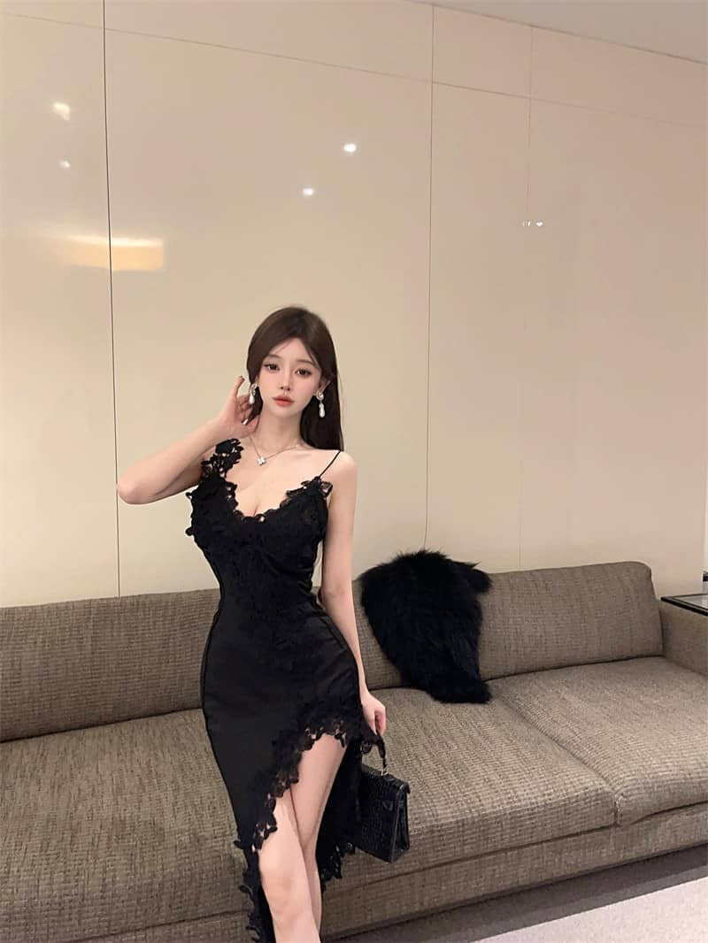 Sultry Lace Applique Cutout High-Slit Maxi Dress