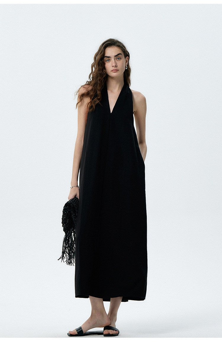 Flowy Halter V - Neck Maxi Dress with Pockets - EveningVerse - 5